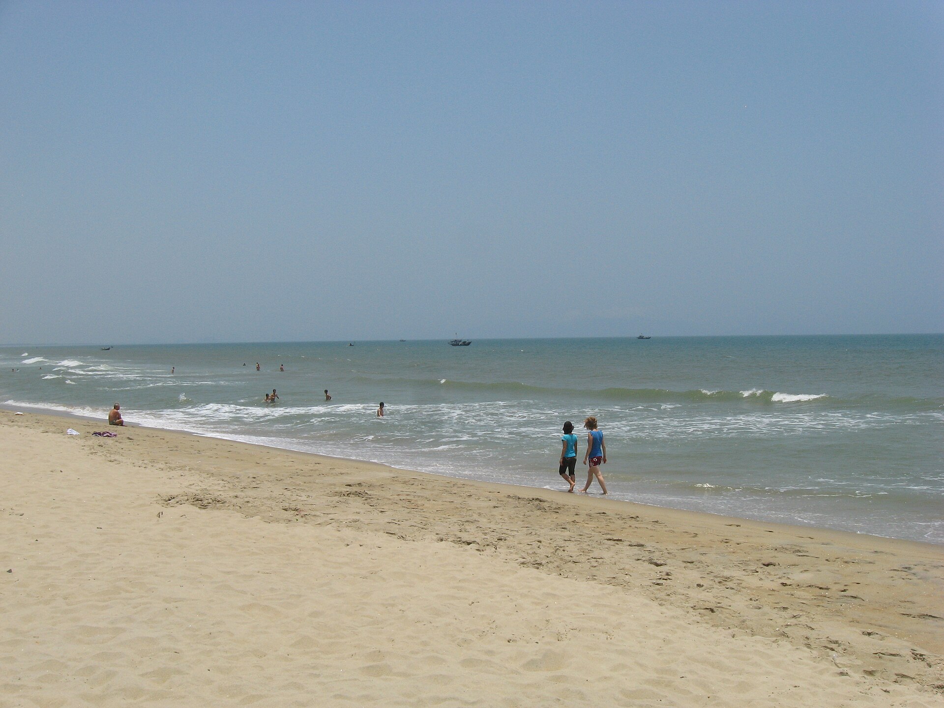Cảng Cửa Đại, nơi cano xuất phát