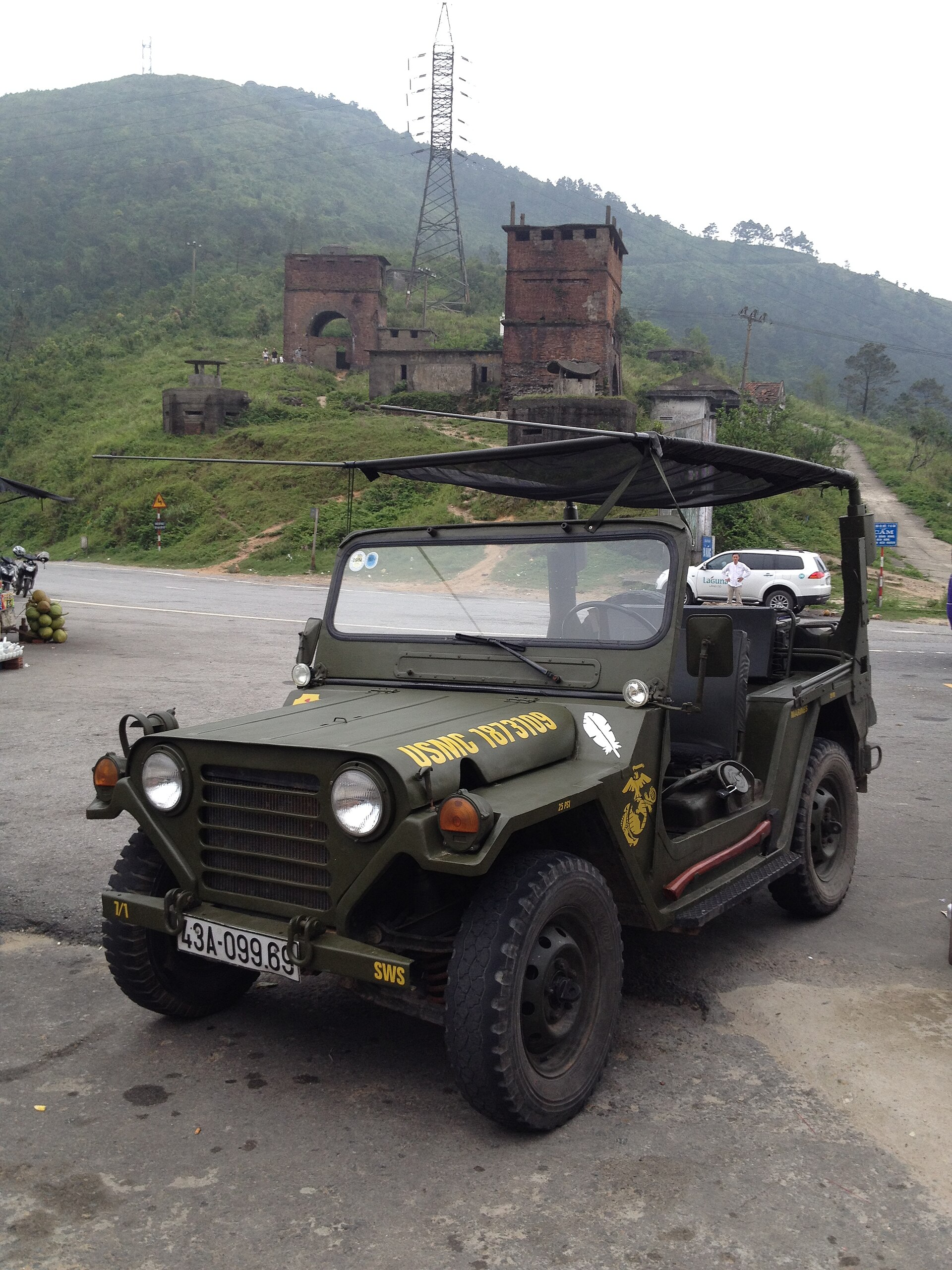 The summit of the Hai Van Pass
